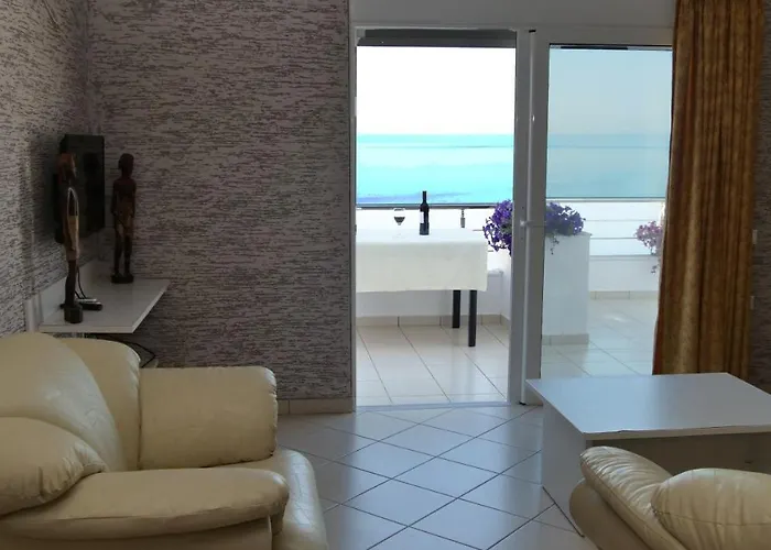 Beva Sarandë